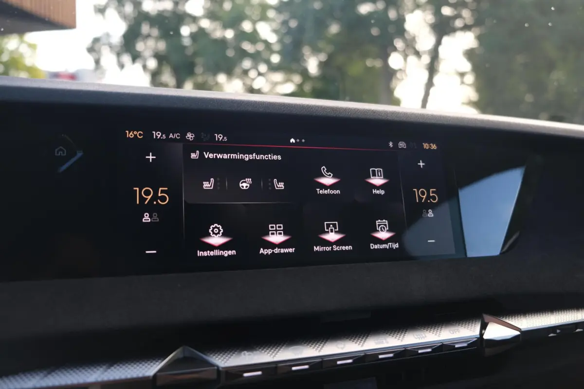 1.2 PureTech Performance Line+|RIJKLAAR!|360°Camera|Stoel+Stuurverwarming|Alcantara|Carplay|Keyless