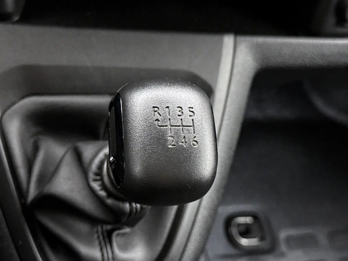 2.0 BlueHDI 145pk L2 2x Schuifdeur Navigatie Trekhaak Cruise control