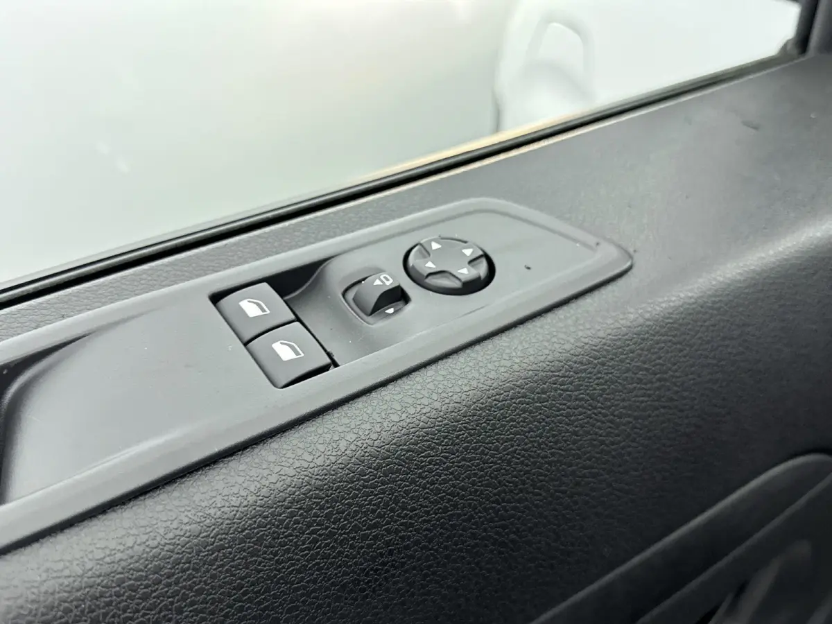 EV L3 75 kWh | Camera | Navigatie | Airco | Cruise control | CarPlay | 3-Zits