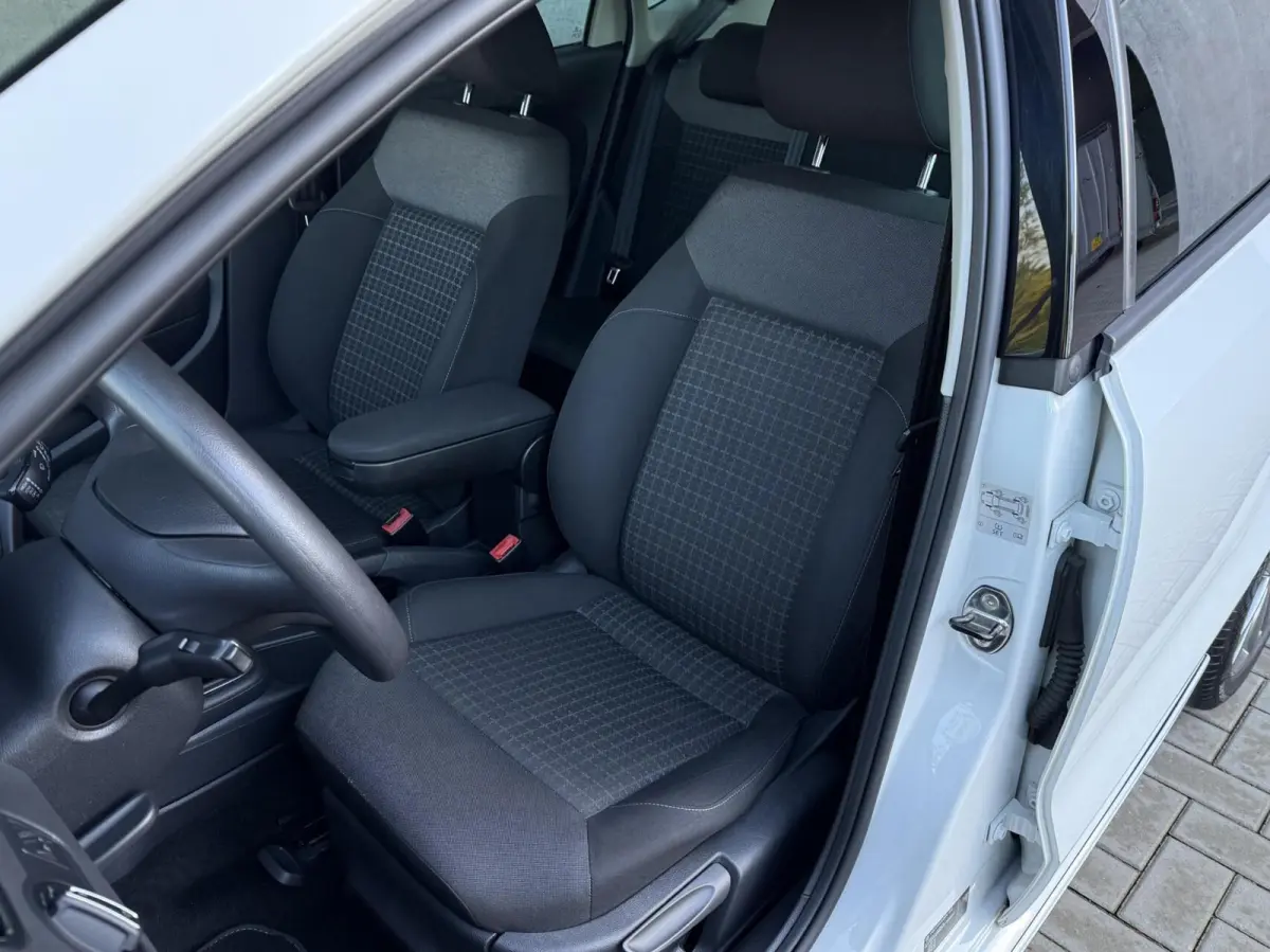 1.2 TSI Comfortline Business R-Line | Airco | CarPlay | Cruise Control |