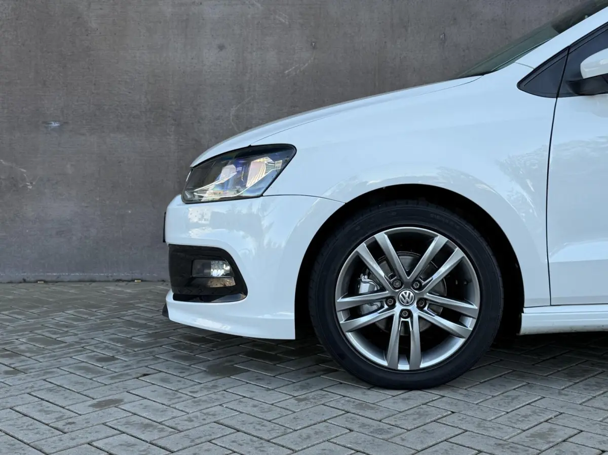 1.2 TSI Comfortline Business R-Line | Airco | CarPlay | Cruise Control |