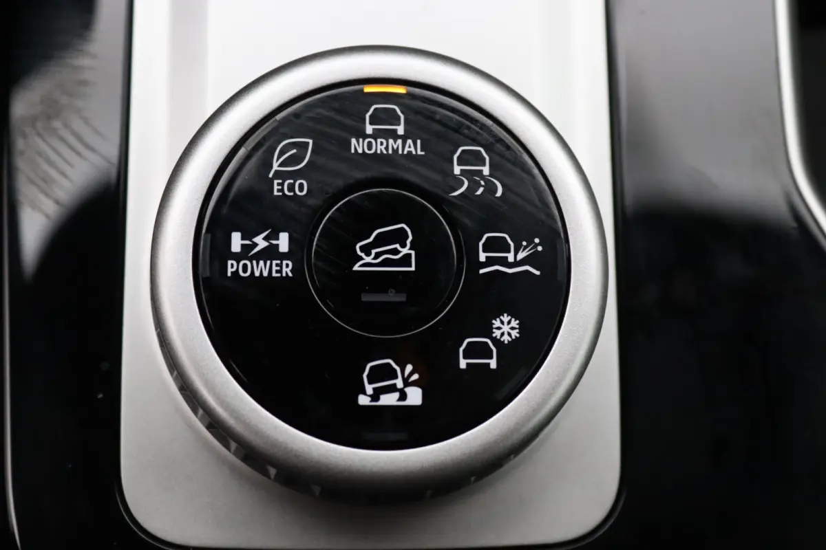 306pk PHEV Business Edition Apple Carplay/Android Auto | Climate