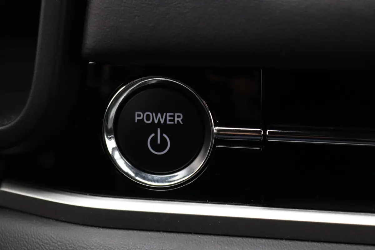 306pk PHEV Business Edition Apple Carplay/Android Auto | Climate