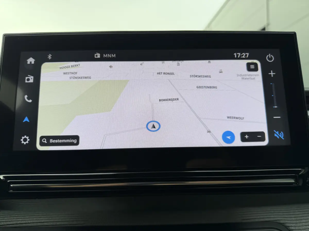 Max 113pk Comfort Range 44 kWh (Camera - Navigatie - LED - Automatische Airco - Apple Carplay - 17"- DAB)