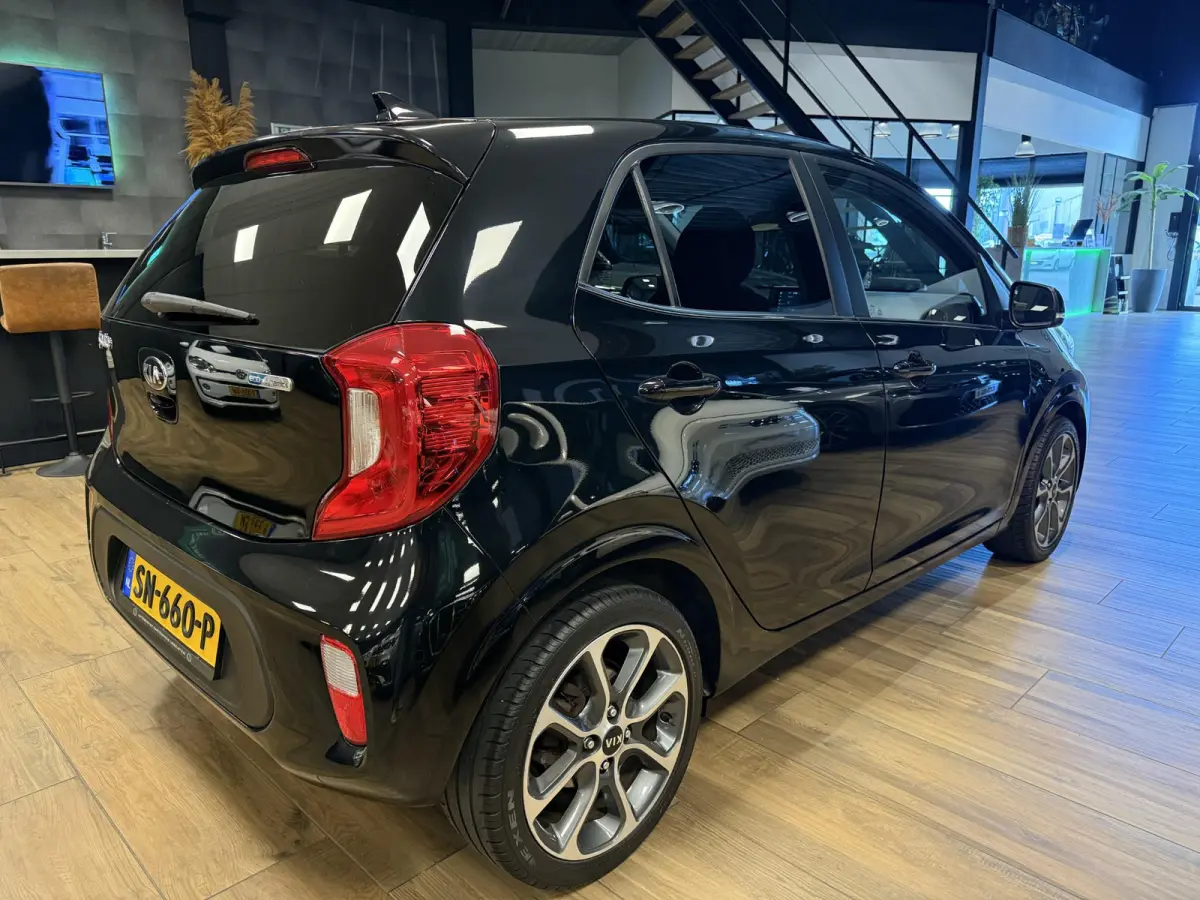 1.0 CVVT Colour Edition |NAVI|CRUISE|ACHTERUITRIJ CAMERA|16"|LED|CARPLAY|4Z|