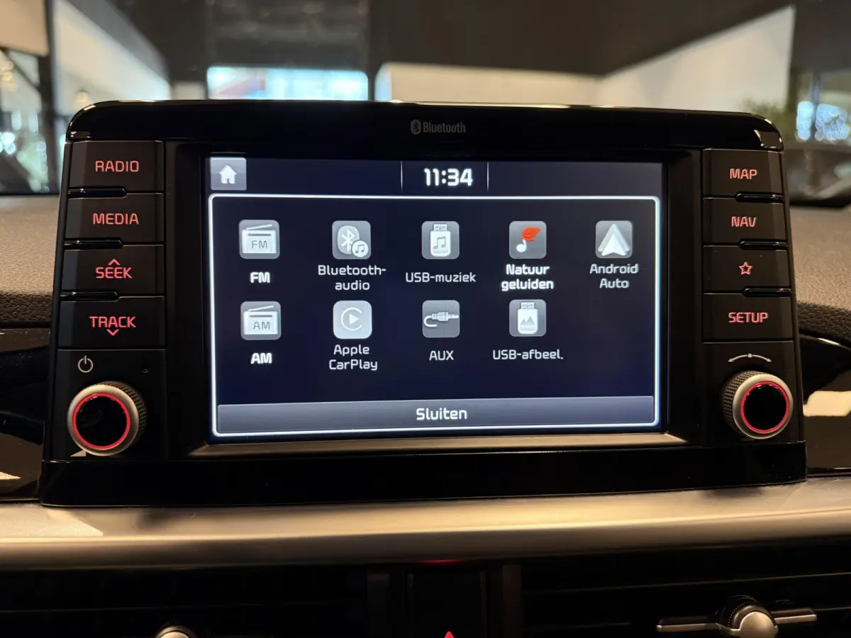 1.0 CVVT Colour Edition |NAVI|CRUISE|ACHTERUITRIJ CAMERA|16"|LED|CARPLAY|4Z|