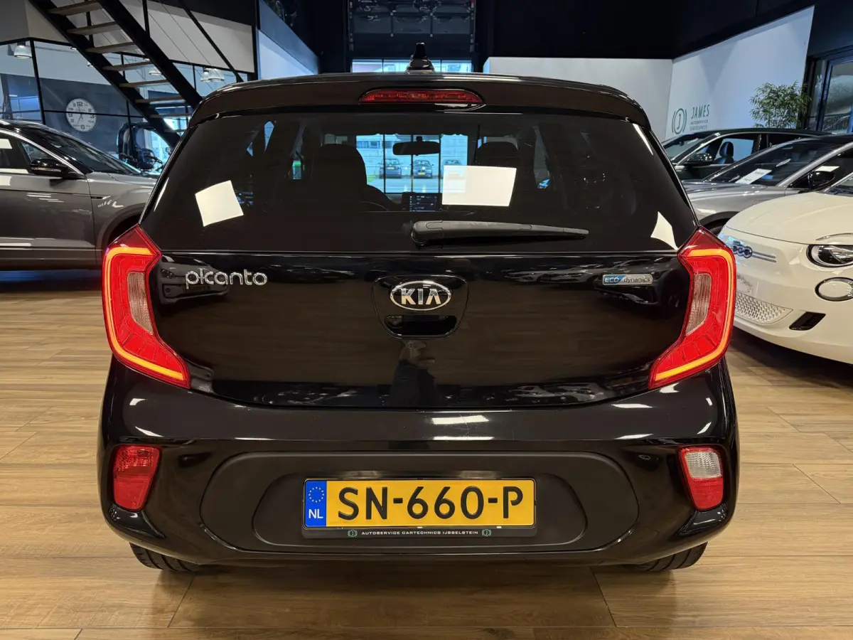 1.0 CVVT Colour Edition |NAVI|CRUISE|ACHTERUITRIJ CAMERA|16"|LED|CARPLAY|4Z|