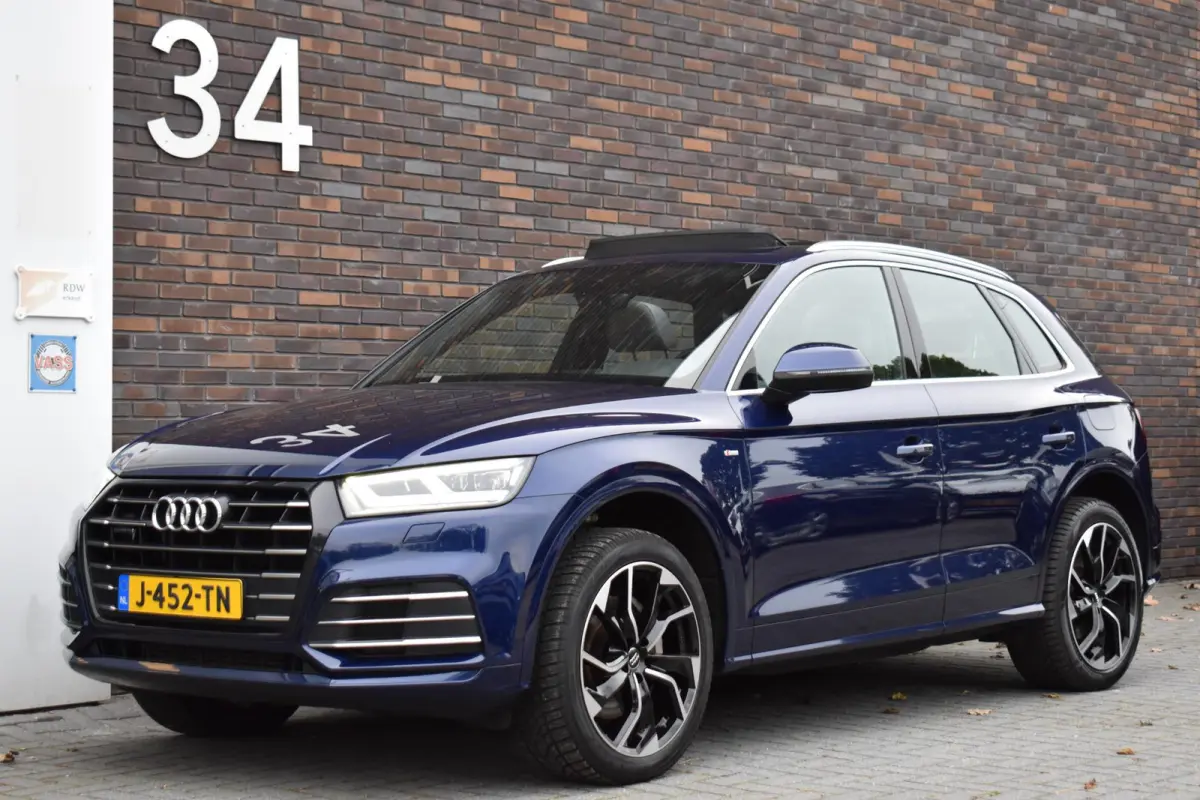 55 TFSI e quattro Competition PANODAK