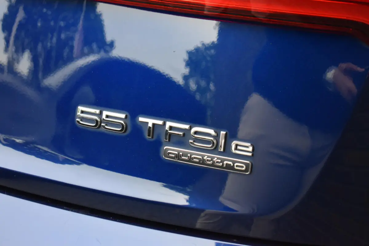 55 TFSI e quattro Competition PANODAK