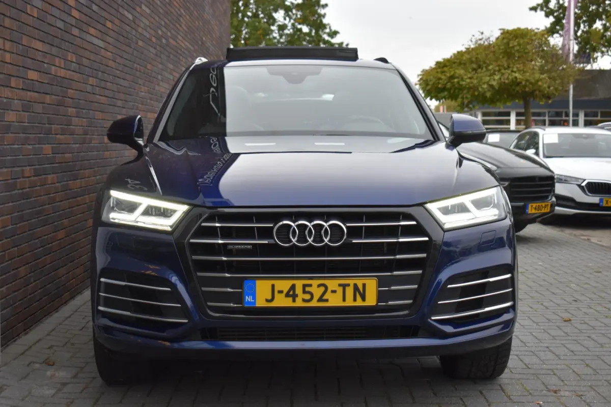 55 TFSI e quattro Competition PANODAK