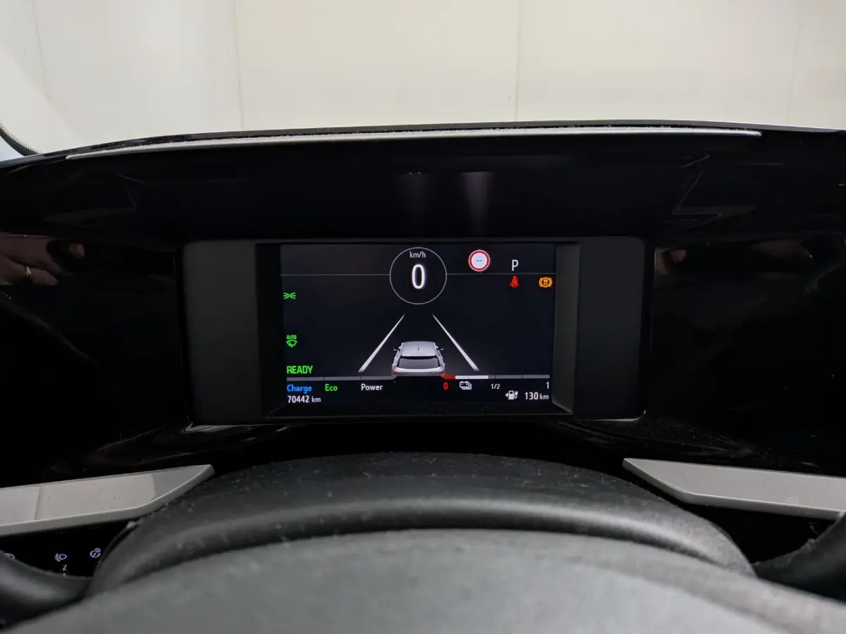 Level 3 50 kWh / Navigatie via Carplay / Camera / LED / Parkeersensoren / 17'' LMV /