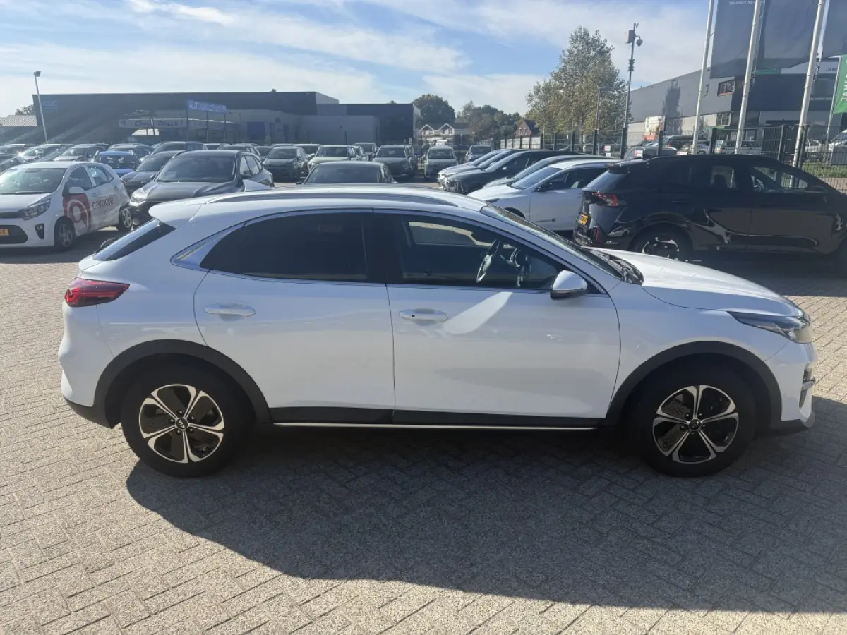 1.6 GDi PHEV AUTOMAAT DynamicPlusLine Navigatie - Stoel verwarming