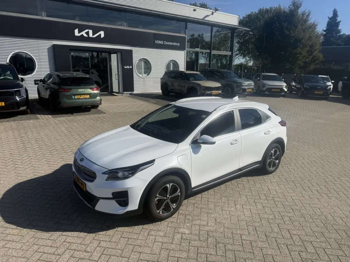1.6 GDi PHEV AUTOMAAT DynamicPlusLine Navigatie - Stoel verwarming