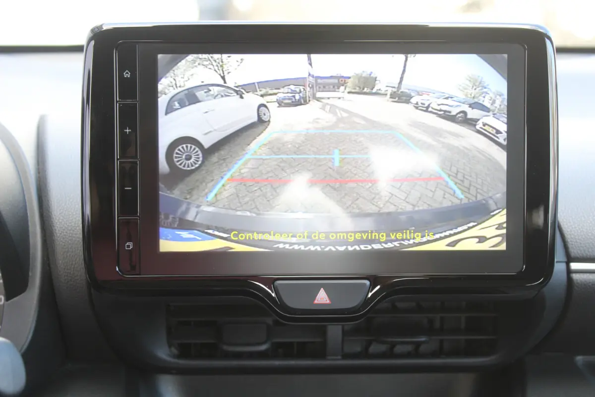 1.5 Exclusive-line l Adaptieve cruise contol l Lane assist l BLIS l PDC l Parkeercamera l Stuur- en stoelverwarming l Apple carplay/ Android auto l 16 inch