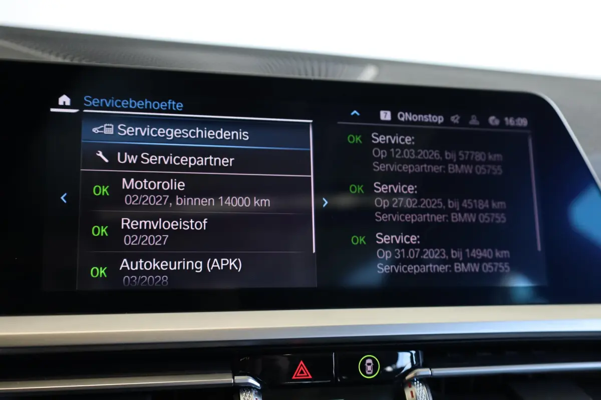 330e M Sport | Driving Assistant | Adaptieve Cruise Control | Laserlight | Elektrisch verstelbare stoelen | Panoramadak