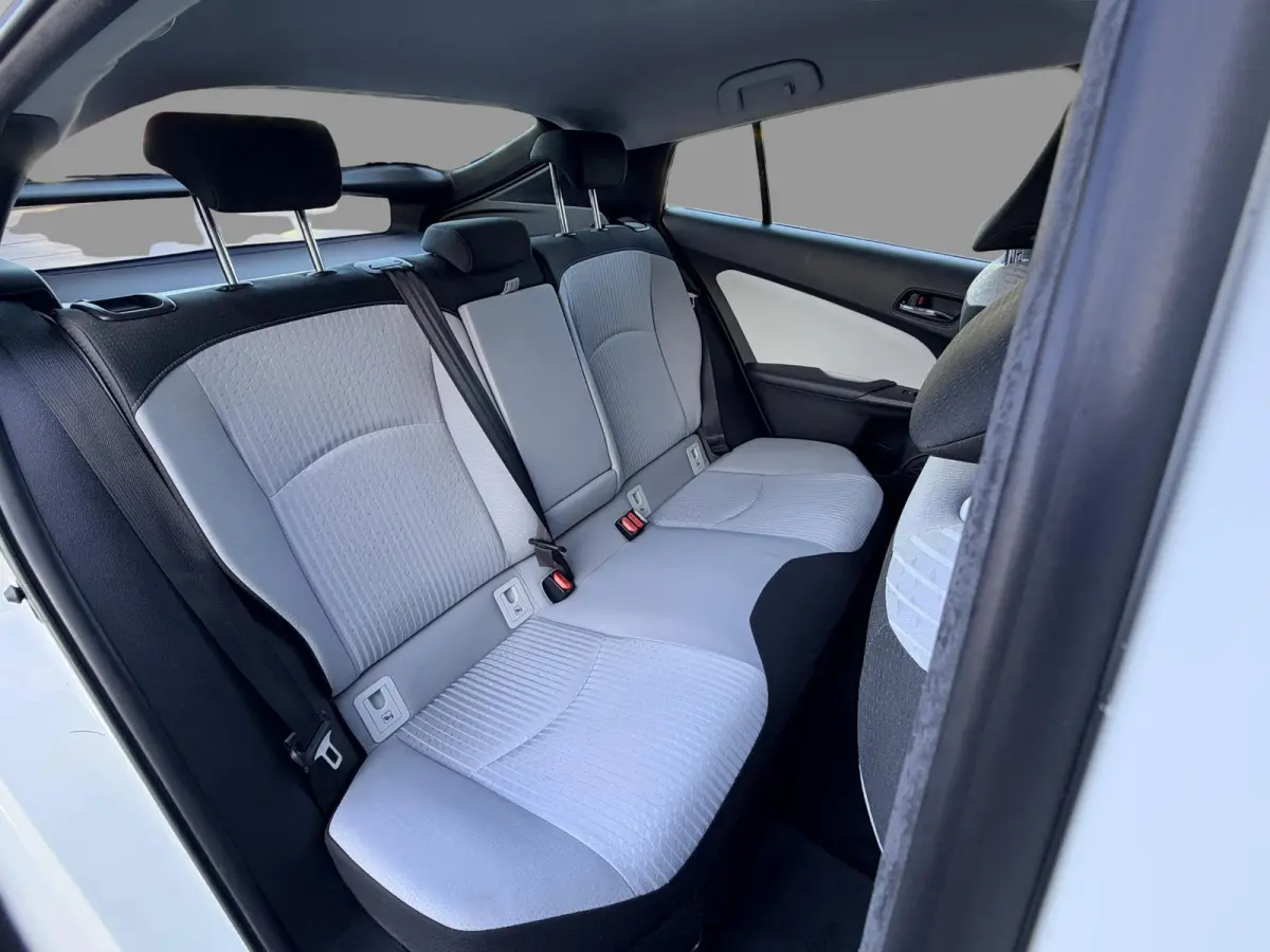 1.8 Executive | Adaptive Cruise | Head-Up | Stoelverwarming | Lederen Bekleding | Dealeronderhouden | Camera | Dodehoek | 1e Eigenaar |