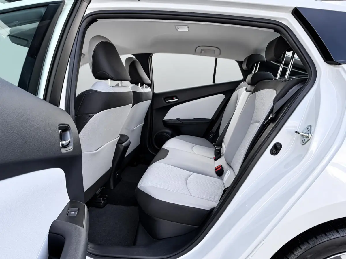 1.8 Executive | Adaptive Cruise | Head-Up | Stoelverwarming | Lederen Bekleding | Dealeronderhouden | Camera | Dodehoek | 1e Eigenaar |