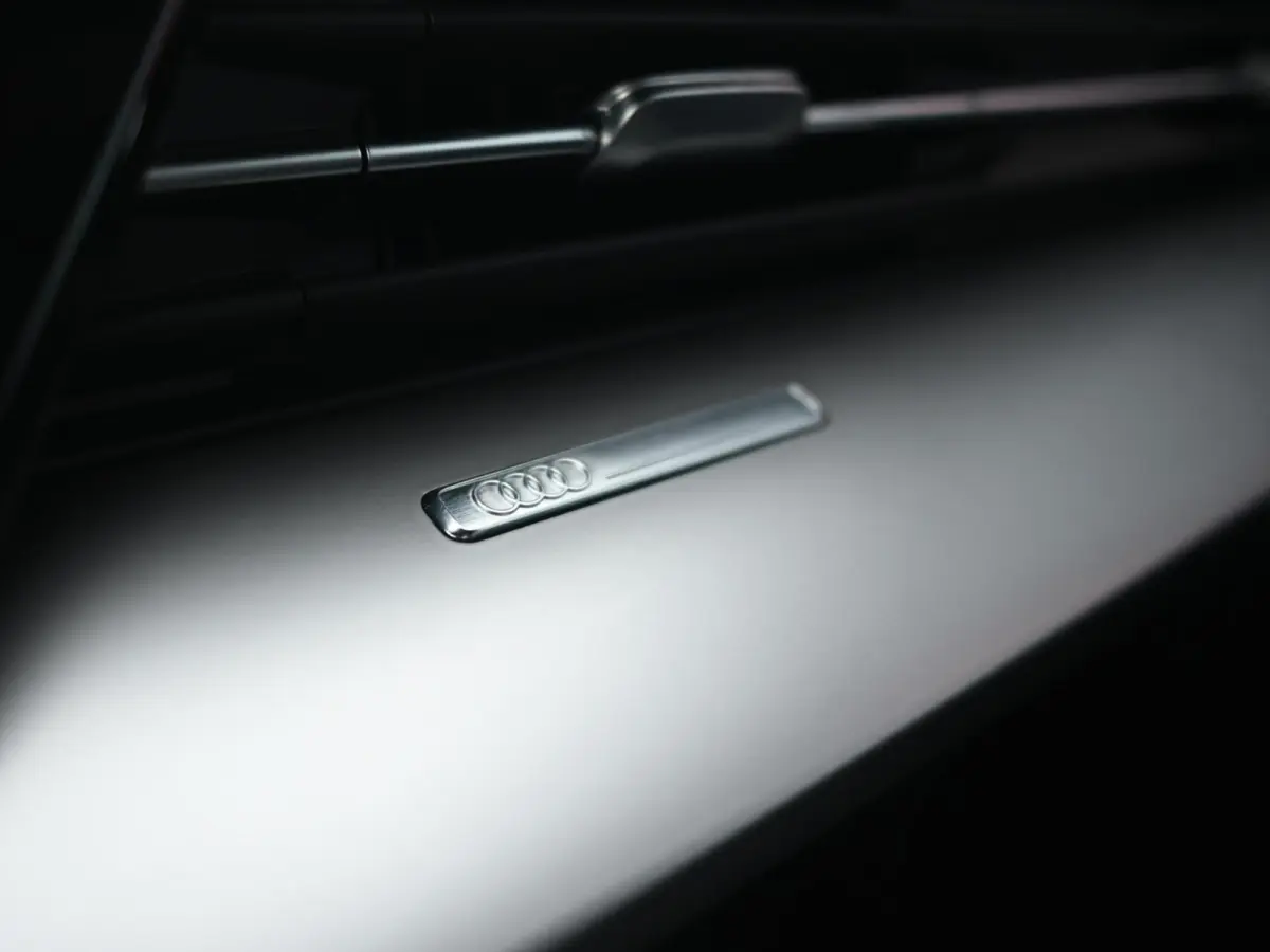 35 TFSI Business edition | Origineel NL | Carplay - Android Auto | Cruise | Navi | Matrix Led | Camera | Parkeerhulp