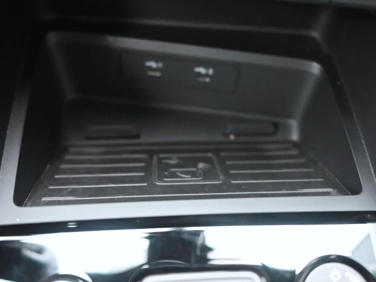 35 TFSI Business edition | Origineel NL | Carplay - Android Auto | Cruise | Navi | Matrix Led | Camera | Parkeerhulp