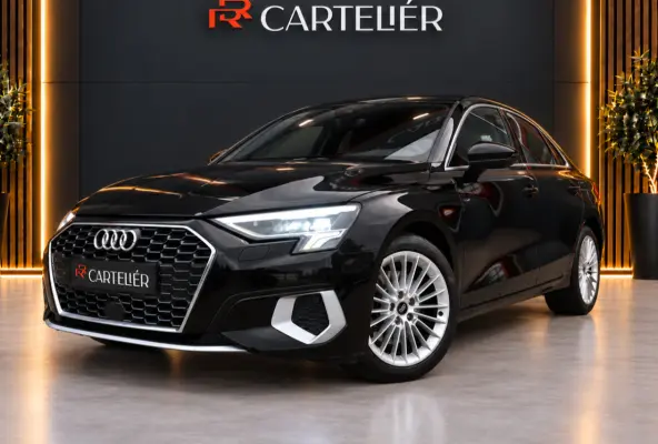 35 TFSI Business edition | Origineel NL | Carplay - Android Auto | Cruise | Navi | Matrix Led | Camera | Parkeerhulp