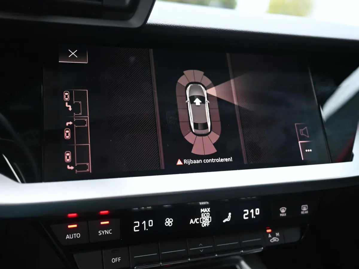 35 TFSI Business edition | Origineel NL | Carplay - Android Auto | Cruise | Navi | Matrix Led | Camera | Parkeerhulp