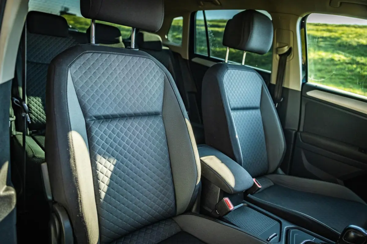 1.4 TSI ACT Comfortline Business R|Virtual
