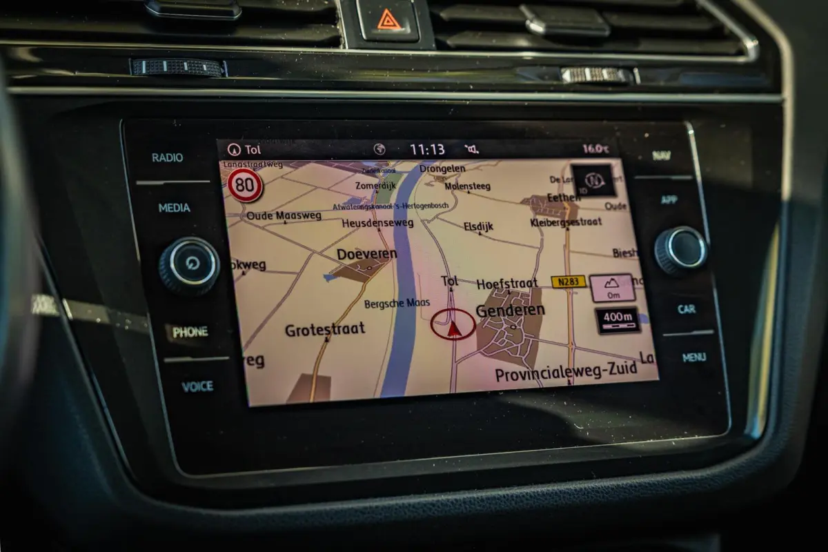 1.4 TSI ACT Comfortline Business R|Virtual