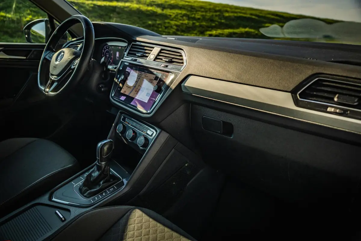 1.4 TSI ACT Comfortline Business R|Virtual
