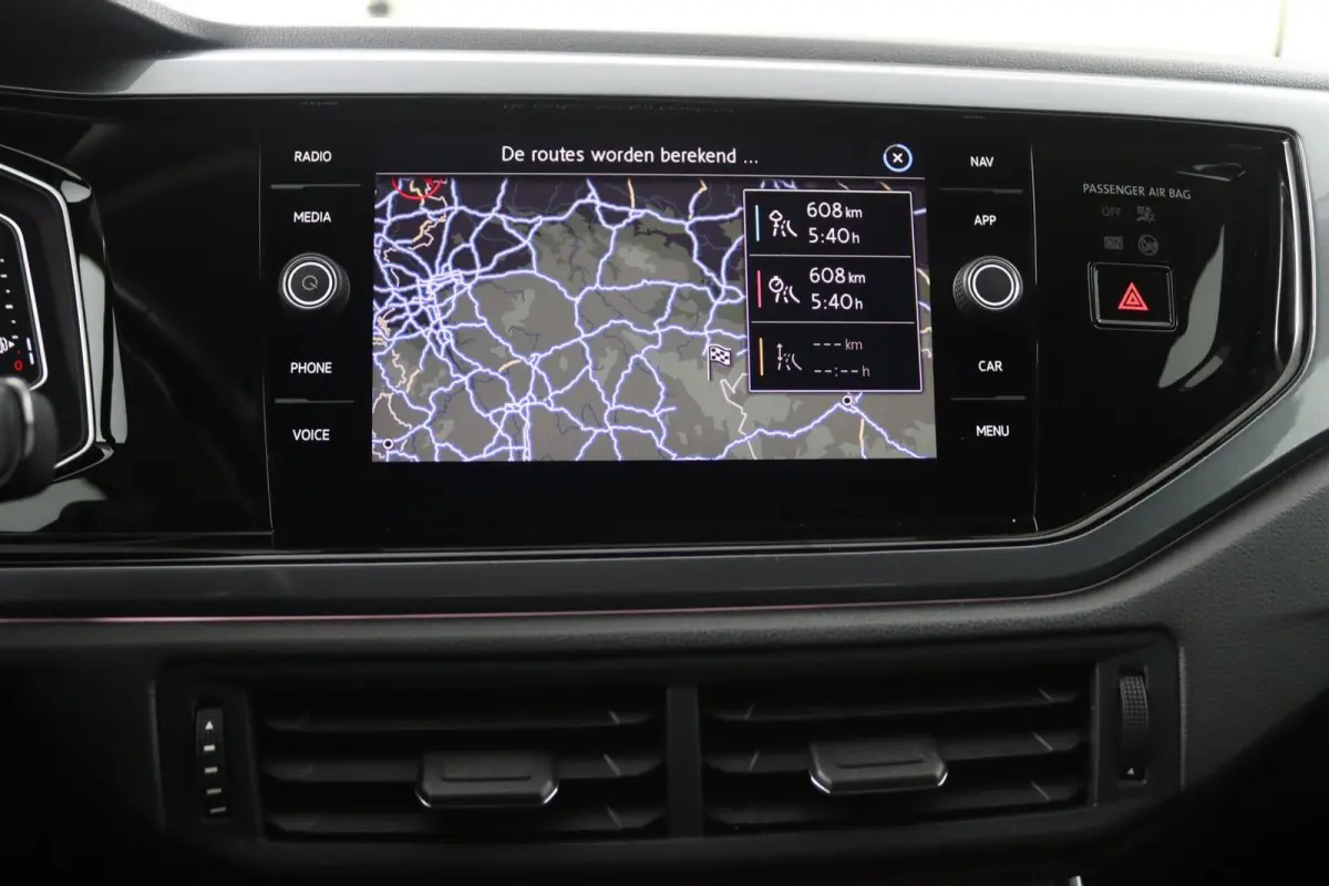 1.0 TSI Highline R-Line | Climate | Digital cockpit |
