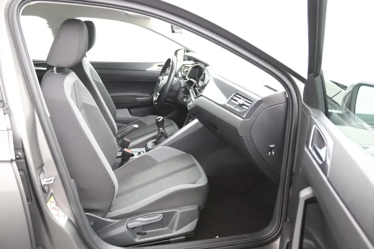 1.0 TSI Highline R-Line | Climate | Digital cockpit |