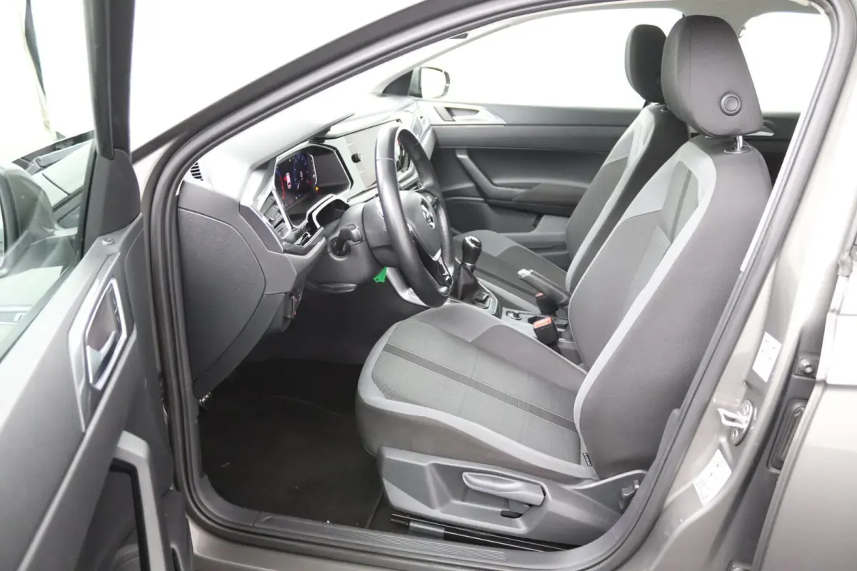 1.0 TSI Highline R-Line | Climate | Digital cockpit |