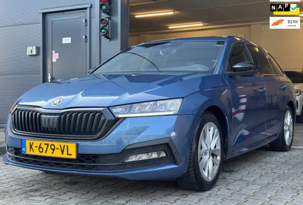 1.0 TSI Sport Business / NAP!! / ADAPTIVE / TREKHAAK / STUURVERW. / CARPLAY / SFEER / P.SENSOR V+A / KEYLESS !
