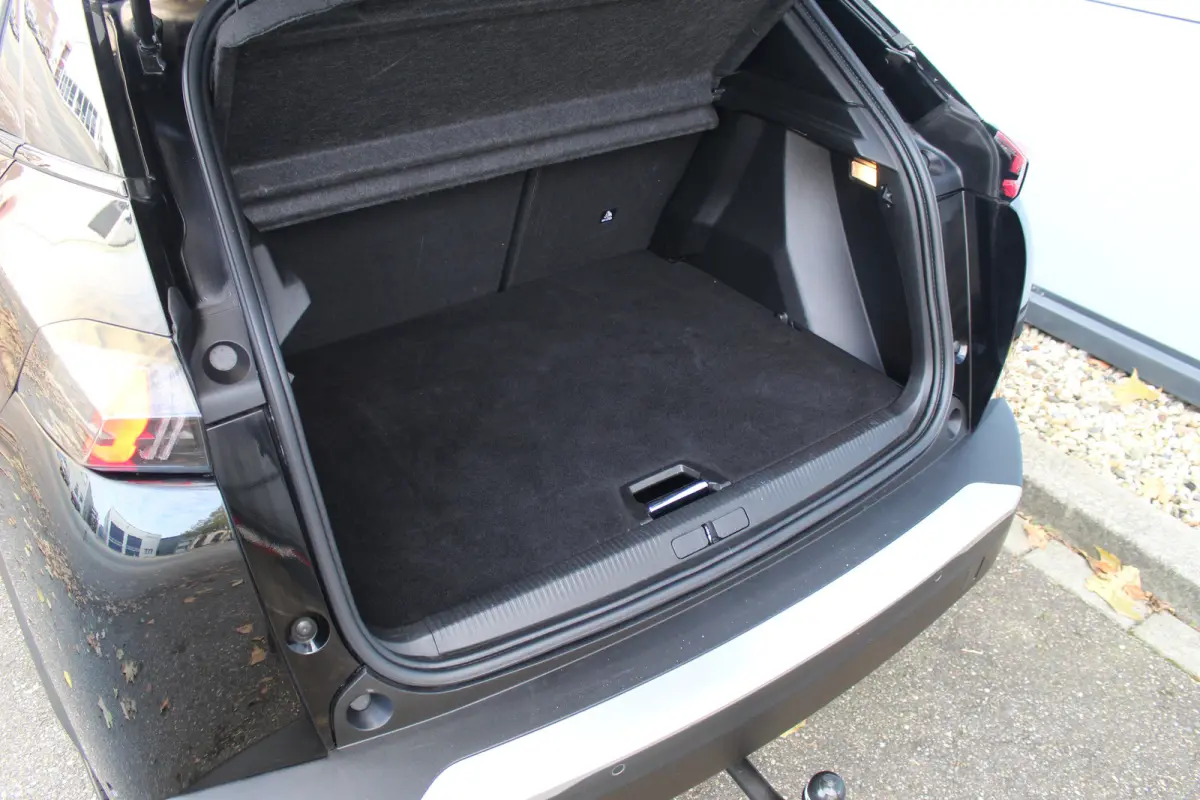 EV GT Pack 50 kWh 3- Fase | Pano | Winterpack | Trekhaak | ACC | BLIS | Leder/Alc. | Camera | CarPlay | Navi | PDC V&A | 18" LMV | Pano | Winterpack | Trekhaak | ACC | BLIS | Leder/Alc. | Ca