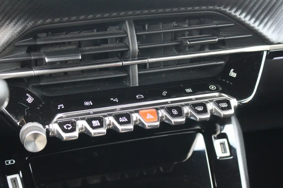EV GT Pack 50 kWh 3- Fase | Pano | Winterpack | Trekhaak | ACC | BLIS | Leder/Alc. | Camera | CarPlay | Navi | PDC V&A | 18" LMV | Pano | Winterpack | Trekhaak | ACC | BLIS | Leder/Alc. | Ca