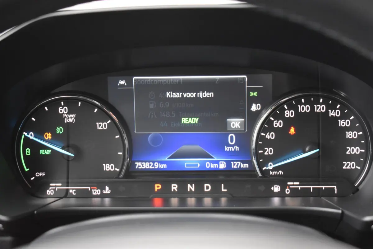 2.5 PHEV ECC LMV NAVI CRUISE