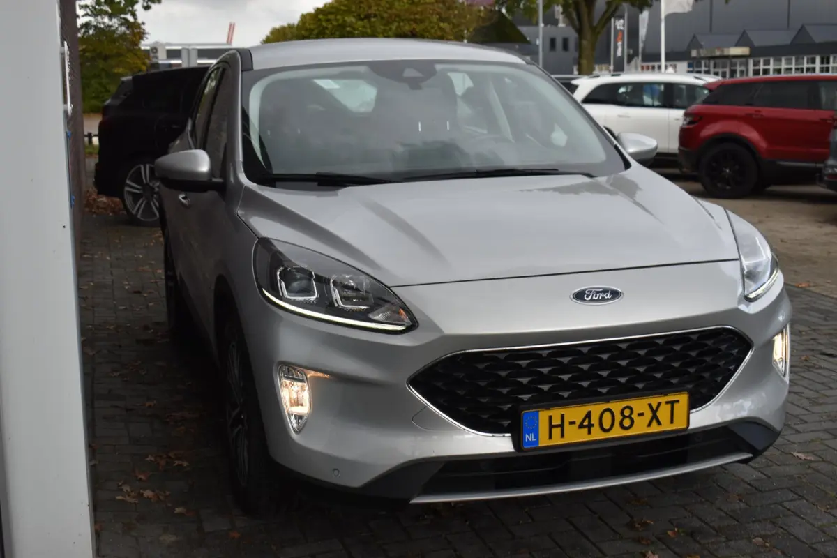 2.5 PHEV ECC LMV NAVI CRUISE