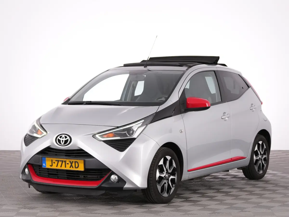 1.0 VVT-i x-joy | SCHUIFDAK | ECC | CARPLAY | VELGEN !