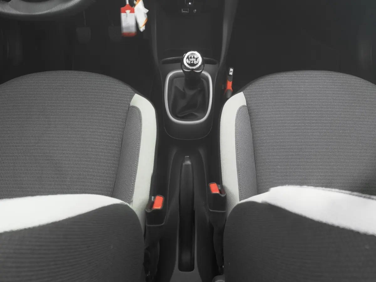 1.0 VVT-i x-joy | SCHUIFDAK | ECC | CARPLAY | VELGEN !