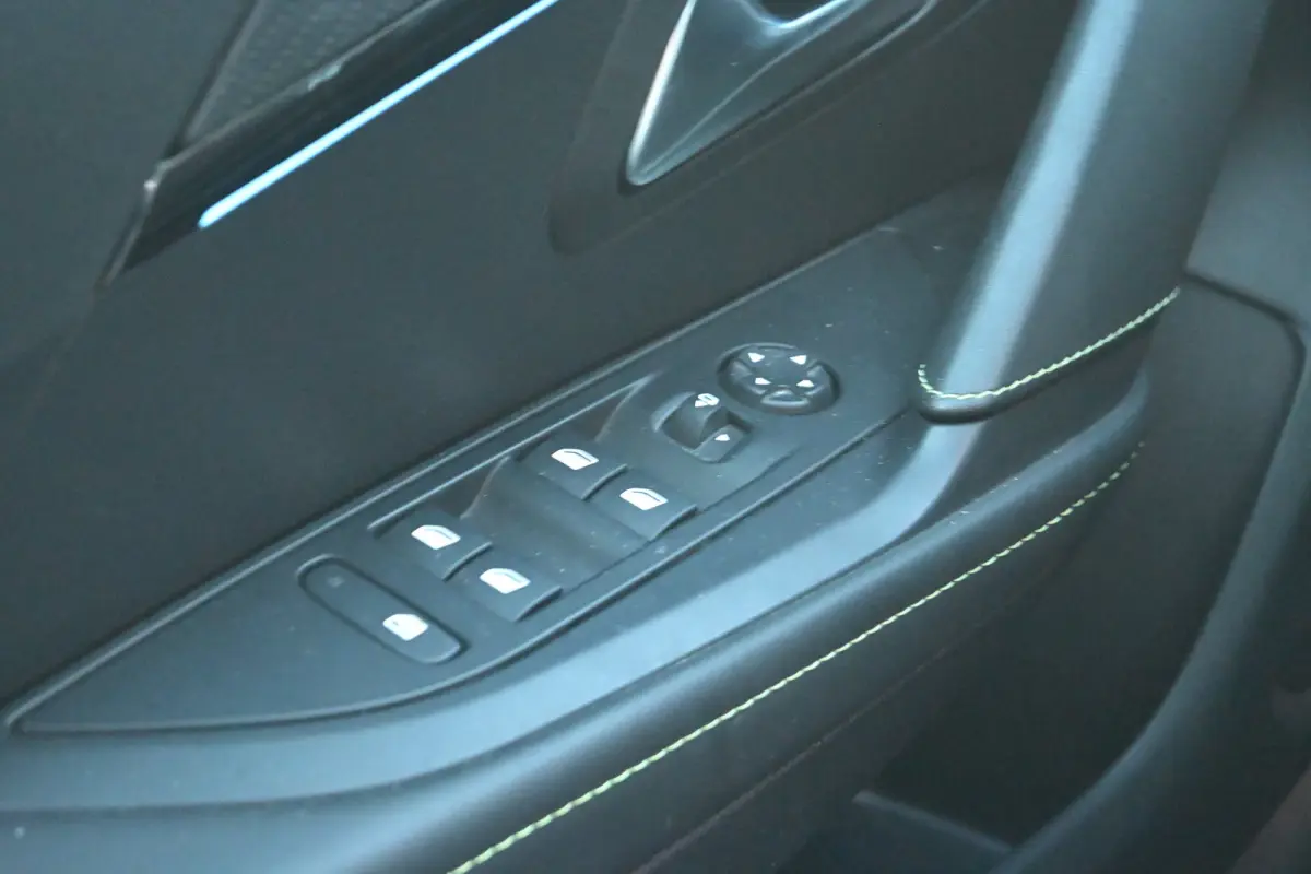 EV GT 51 kWh 95,7% SOH | Adaptive Cruise | Stoelverwarming & Massage | Alcantara | 360 Camera | Dodehoek-Detectie | Sfeerverlichting