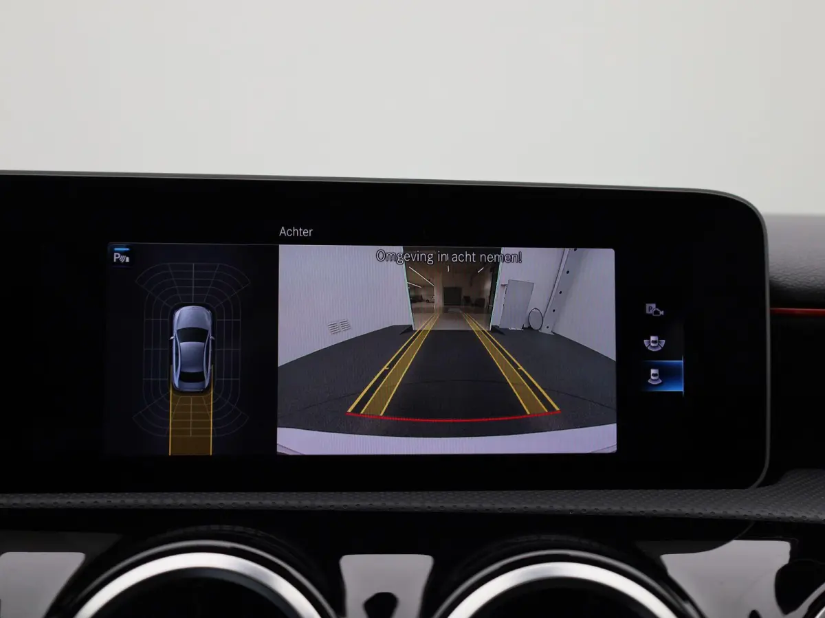 200 Business Solution AMG | Wordt Verwacht | Apple Carplay / Android Auto | Panoramadak | Stoelverwarming | Achteruitrijcamera | Parkeersensoren |