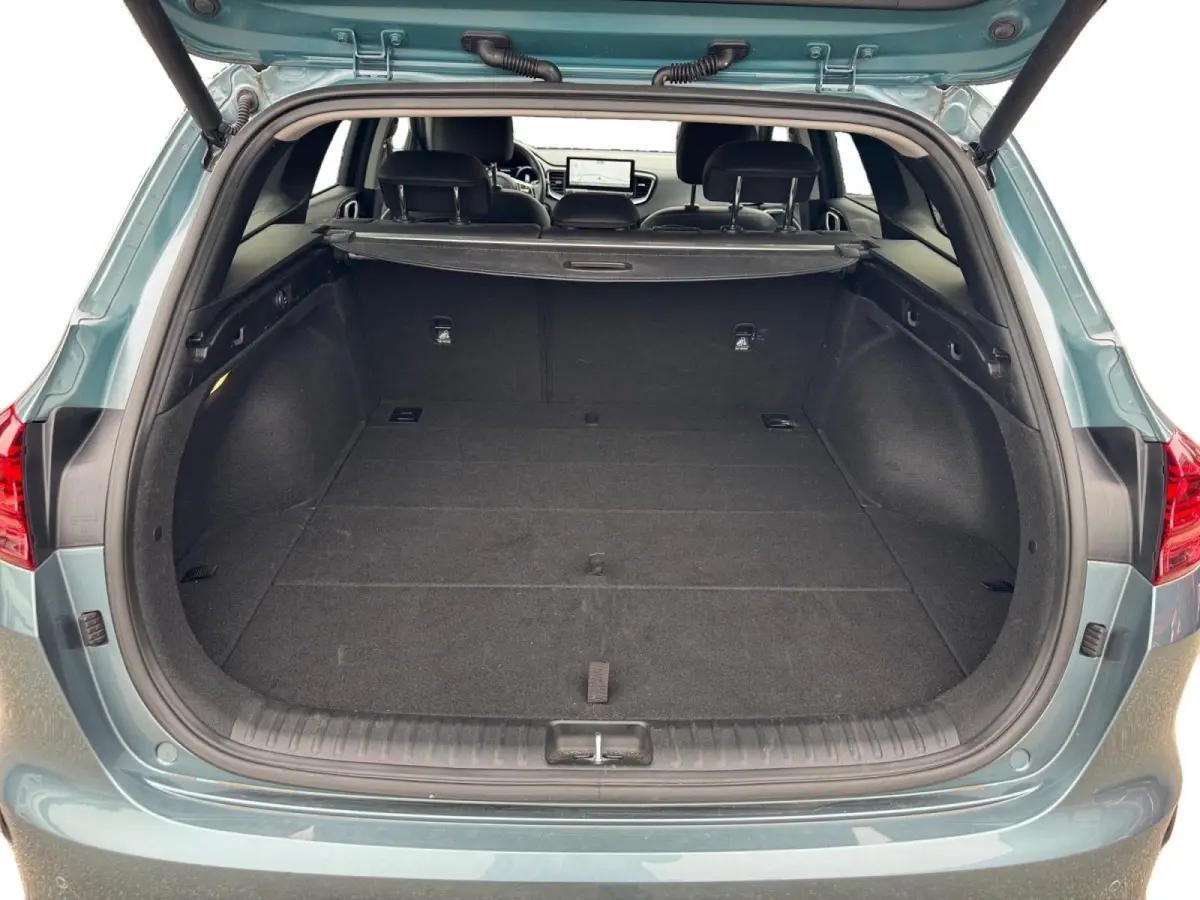 1.0 T-GDi DynamicPlusLine | Navigatie | Climate control | Cruise control | Parkeercamera  | Stoel + stuurverwarming