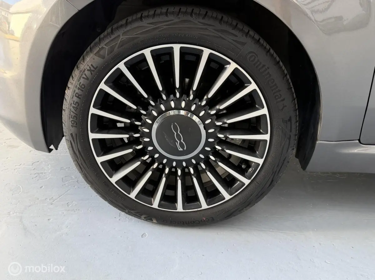 1.0 Hybrid Lounge Pano Cruise Clima 16 inch