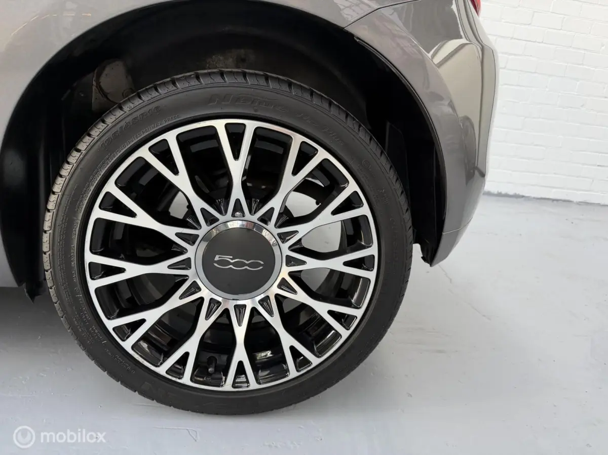 1.0 Hybrid Dolcevita Pano Cruise Clima 16 inch
