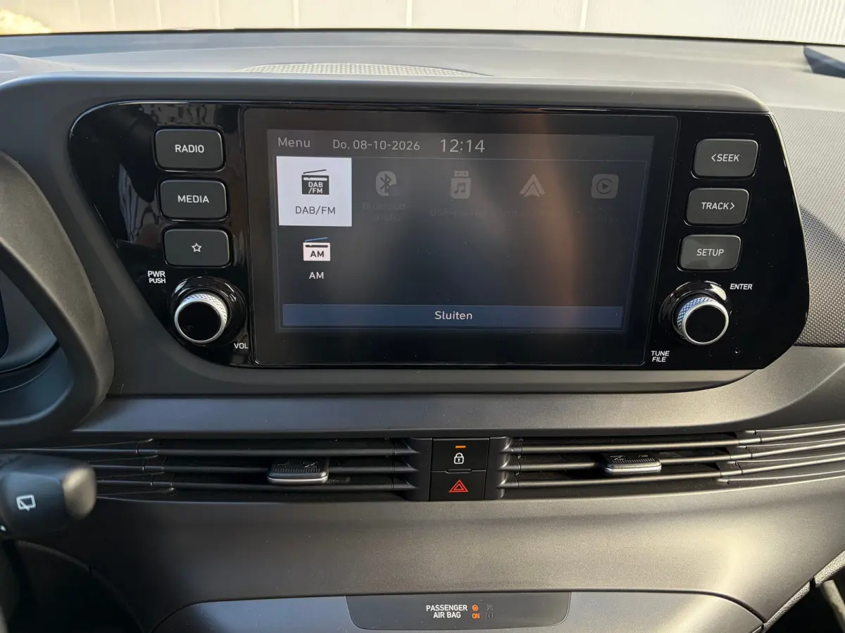 1.0 T-GDI 100pk Comfort | Airco | Camera | Carplay | Cruise control | Dodehoek detectie | Navigatie | Parkeersensoren | Digitaal cockpit | Lichtmetalen velgen