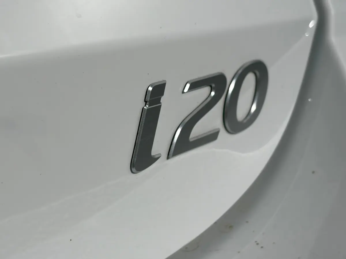 1.0 T-GDI 100pk Comfort | Airco | Camera | Carplay | Cruise control | Dodehoek detectie | Navigatie | Parkeersensoren | Digitaal cockpit | Lichtmetalen velgen