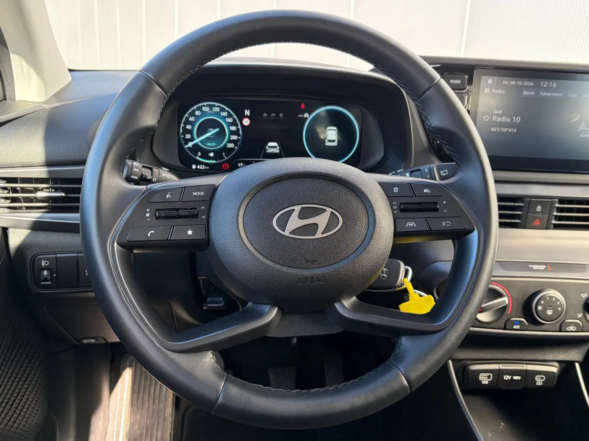 1.0 T-GDI 100pk Comfort | Airco | Camera | Carplay | Cruise control | Dodehoek detectie | Navigatie | Parkeersensoren | Digitaal cockpit | Lichtmetalen velgen
