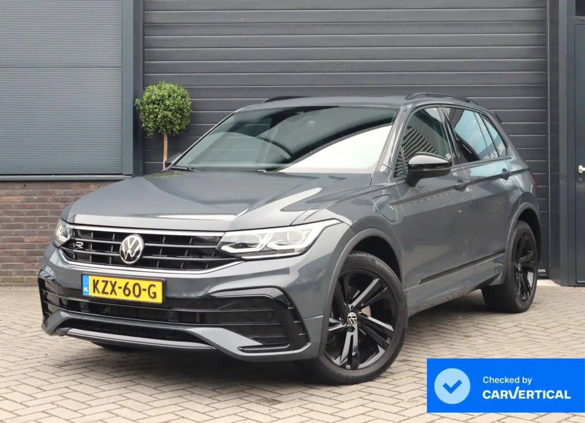 1.4 TSI eHybrid R-Line Business+ | Pano | Camera | Trekhaak