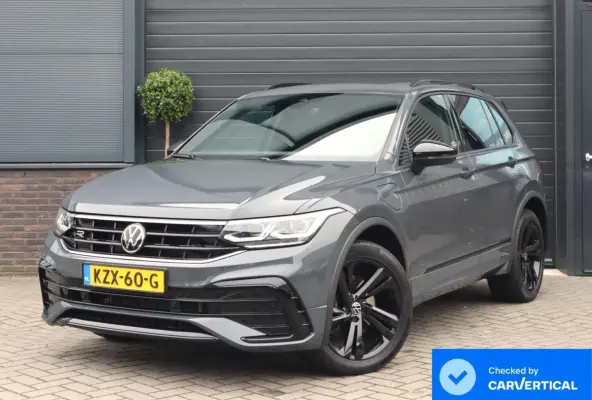 1.4 TSI eHybrid R-Line Business+ | Pano | Camera | Trekhaak
