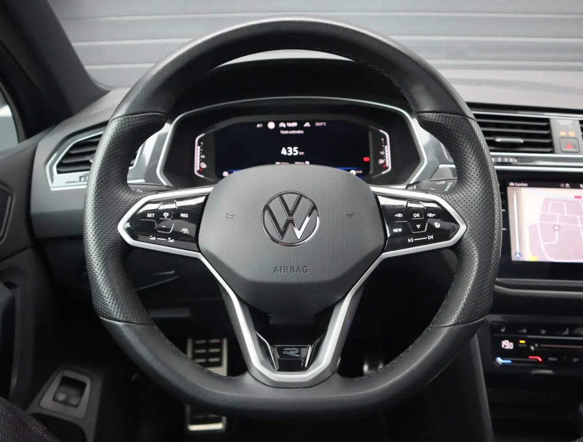 1.4 TSI eHybrid R-Line Business+ | Pano | Camera | Trekhaak