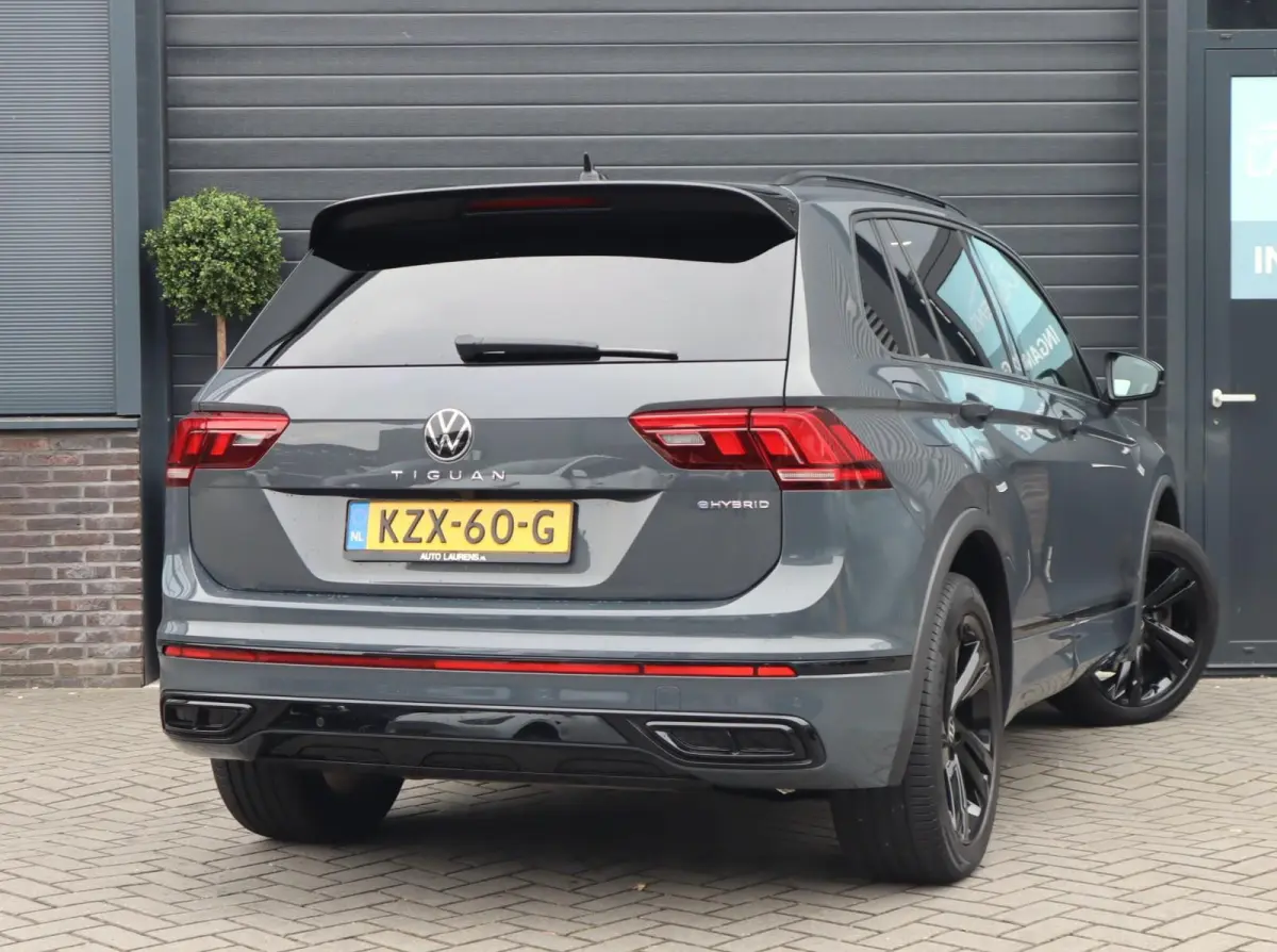 1.4 TSI eHybrid R-Line Business+ | Pano | Camera | Trekhaak